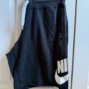 Men’s Nike French Terry Shorts size Large